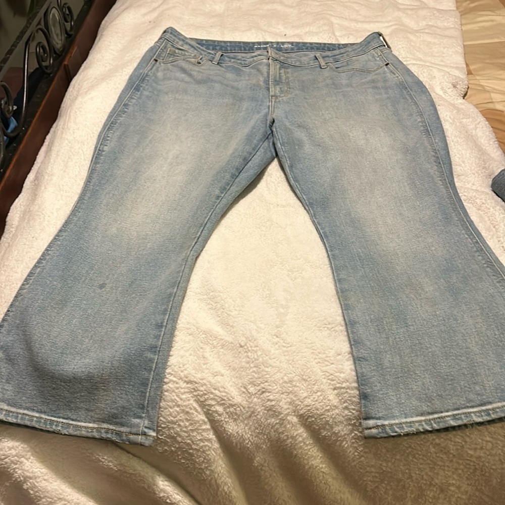 Old navy size 16 high rise vintage cropped jeans